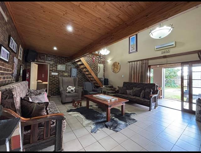 3 BEDROOM HOUSE TO LET IN UNITAS PARK
